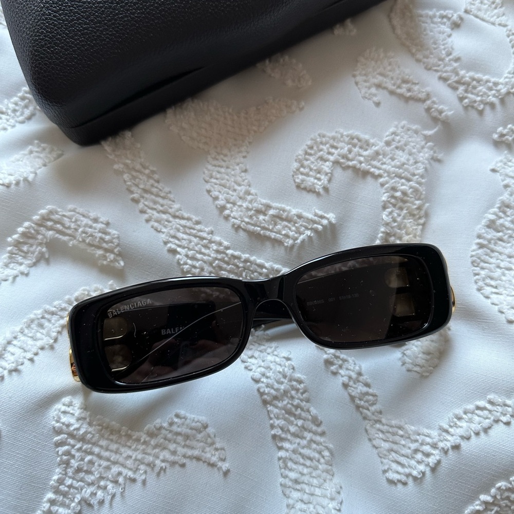 Balenciaga DYNASTY Black Women's Sunglasses